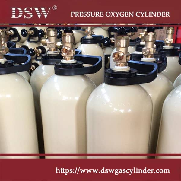 High pressure oxygen cylinders suitable for a wide range of applications.