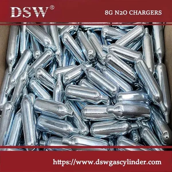 N2O cream chargers used for whipping cream and culinary applications