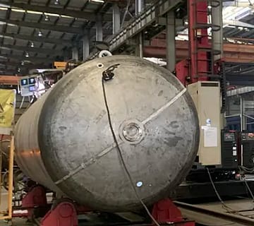How to Prevent Corrosion in Cryogenic Liquid Tanks 12 Cryogenic liquid tank corrosion protection using stainless steel construction and vacuum insulation