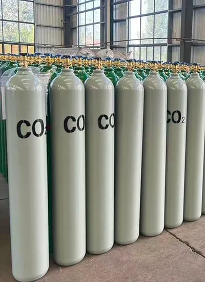 CO2 gas cylinders for industrial, beverage, and commercial use including aluminum and refillable CO2 tanks