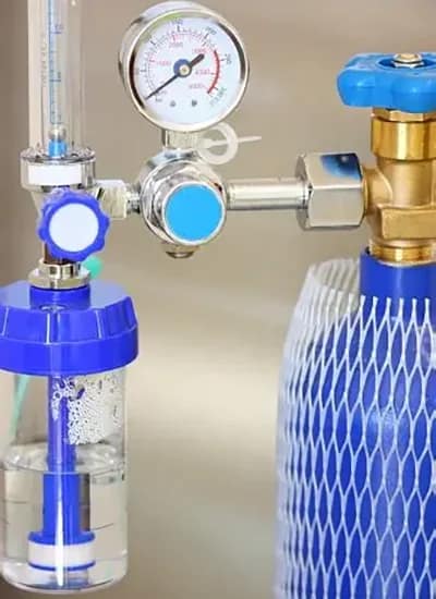 Applications of Liquid Medical Oxygen in Healthcare 1 Liquid medical oxygen applications in a hospital oxygen supply system