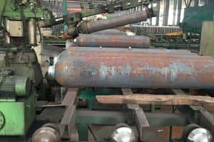 gas-cylinder-assemble-cylinder-neck steamless steel gas cylinder suppliers,oxygen gas cylinders exporter