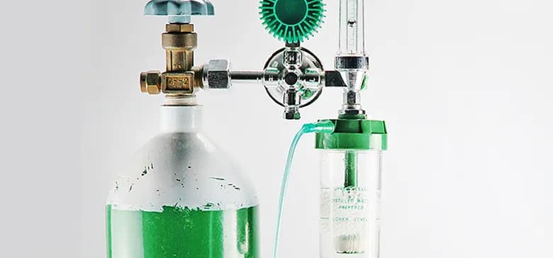 Cylinder Valve Solutions for Compressed Gases | Types & Applications 6 Applications of medical compressed oxygen in hospitals, home care, and emergency treatment