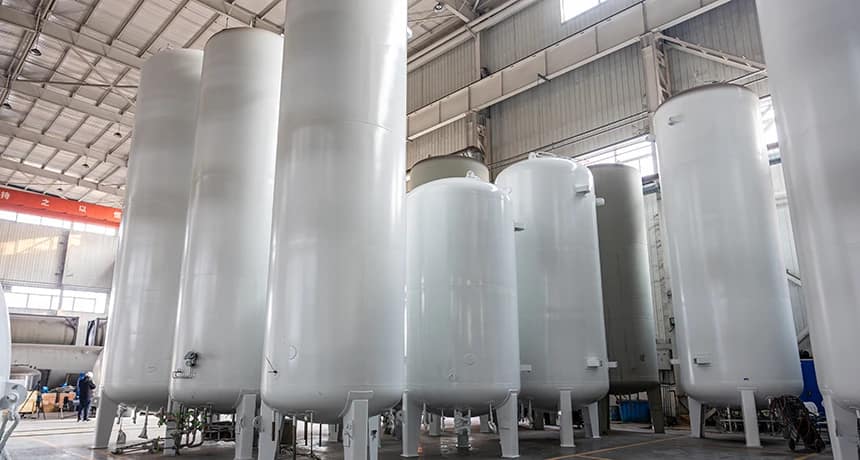 cryogenic storage tanks 4 DSW cryogenic storage tank showing capacity, pressure, and insulation specifications for LOX, LIN, LAR, LN₂O, LCO₂, and LNG