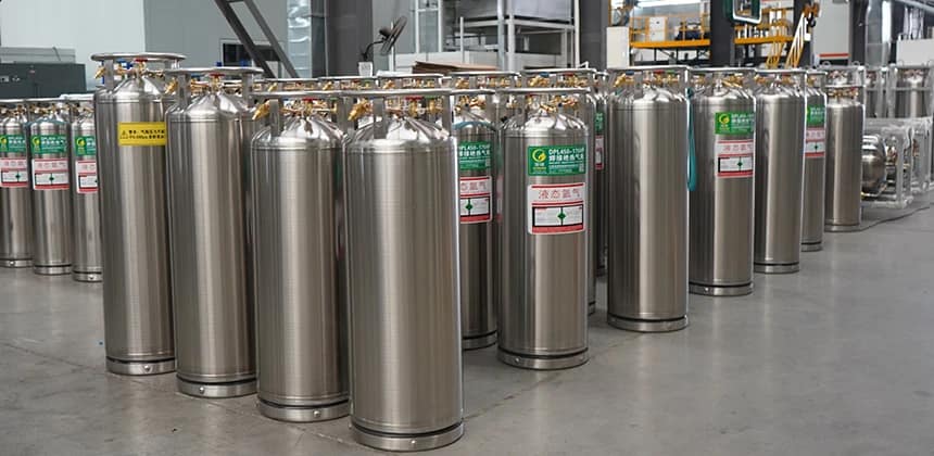 Industrial Gas Storage and Supply Systems 2 Microbulk gas tanks for medium-scale industrial bulk gas supply