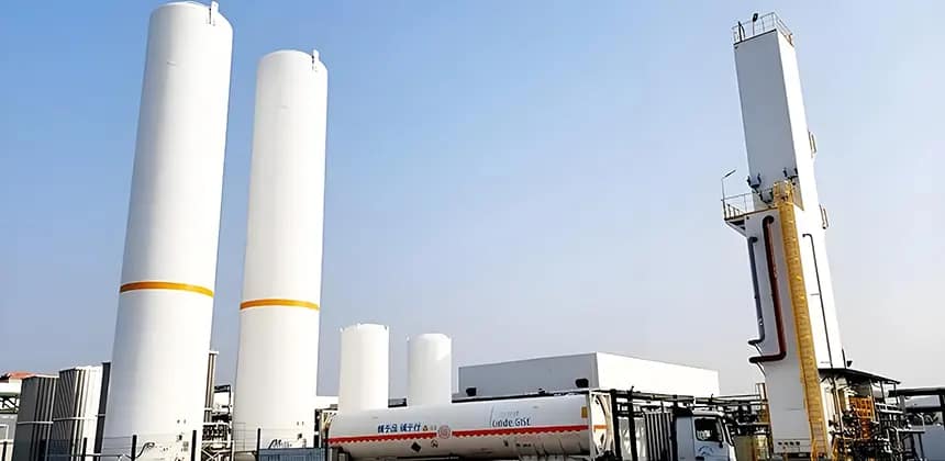 Mianyang HKC H7 Factory Bulk Gas Supply Project 1 Cryogenic storage tanks used in an industrial bulk gas supply system