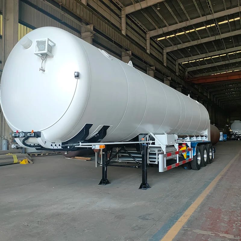 Cryogenic Equipment Manufacturer | Storage & Gas Systems 3 Mobile cryogenic tanks used for safe transportation of liquefied gases such as LNG, nitrogen, oxygen, argon, and hydrogen
